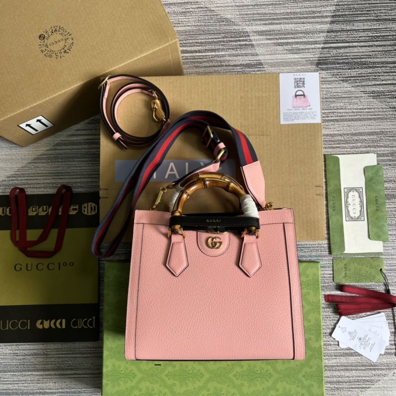 Gvc*1 tote bags